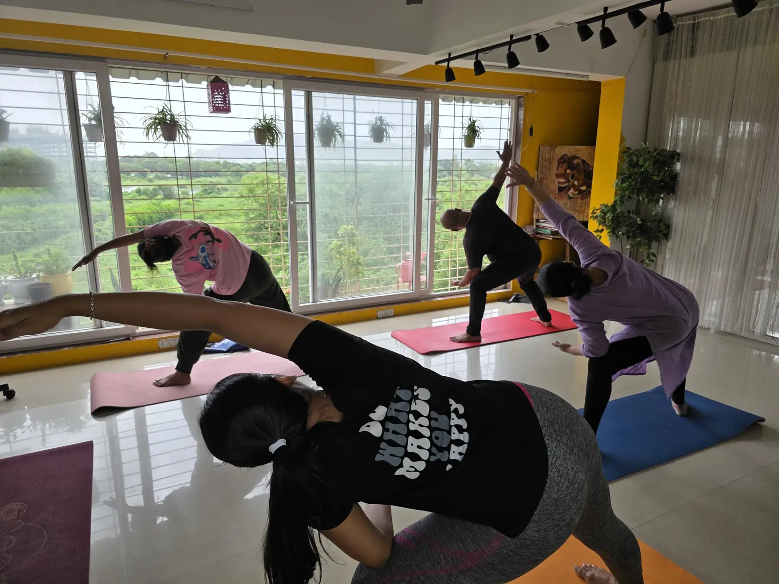 A live PRERNA YPD batch practicing asana together